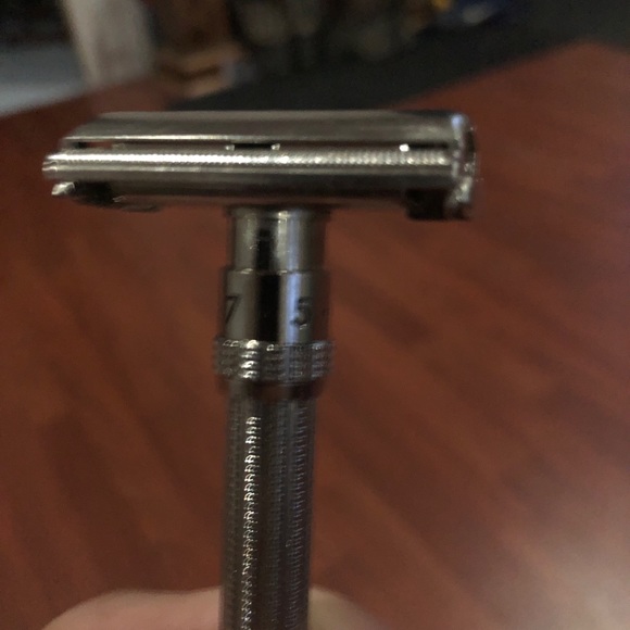 Vintage Gillette razor lot of 2. 1960's Gem junior and Adjustable fat off razor - Picture 6 of 8